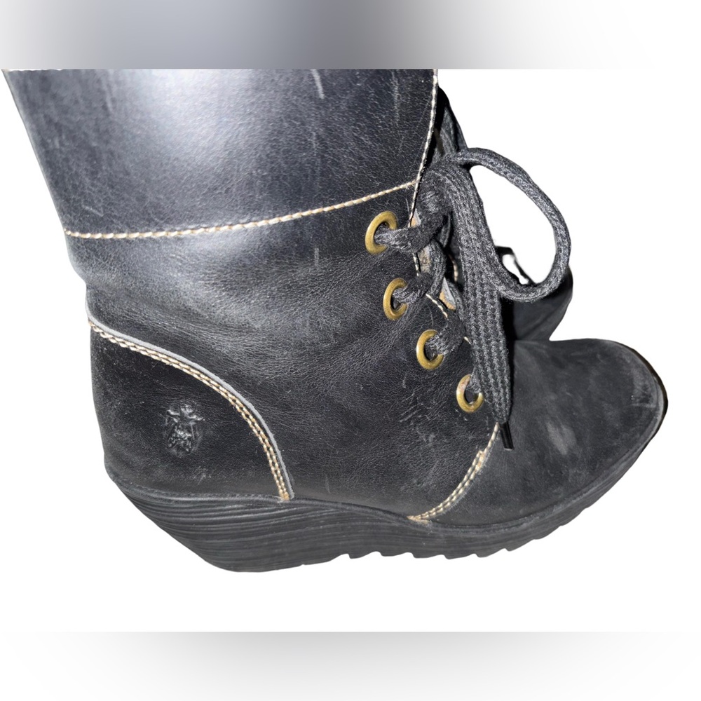 Fly London Ankle Wedge Boots Lace Up black Leather - Picture 6 of 11